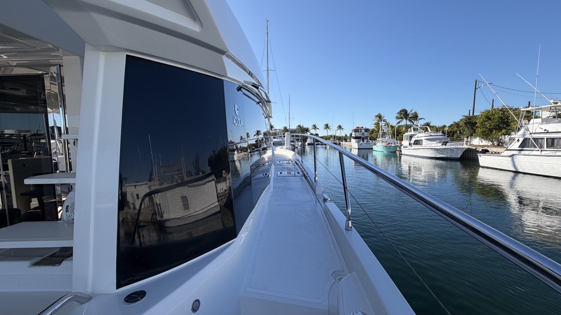 Aquila-54 ENCLOSED BRIDGE 2025 -Pensacola-Florida-United States-5822683 | Thumbnail