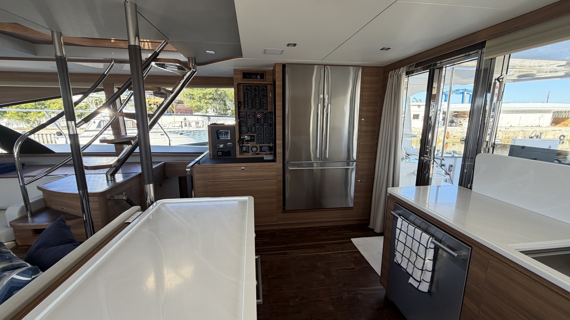 Aquila-54 ENCLOSED BRIDGE 2025 -Pensacola-Florida-United States-5822688 | Thumbnail