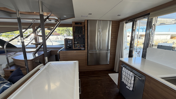 Aquila-54 ENCLOSED BRIDGE 2025 -Pensacola-Florida-United States-5822688