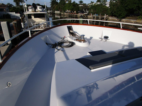 Viking-Cockpit Motor Yacht 1990-LUCKY STARS  Fort Lauderdale-Florida-United States-Bow Area-5864558