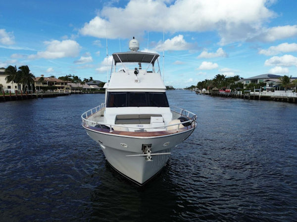 Viking-Cockpit Motor Yacht 1990-LUCKY STARS  Fort Lauderdale-Florida-United States-Raised Bulwark-5864586