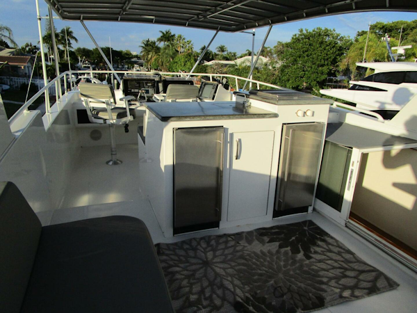 Viking-Cockpit Motor Yacht 1990-LUCKY STARS  Fort Lauderdale-Florida-United States-Flybridge Bar-5864571