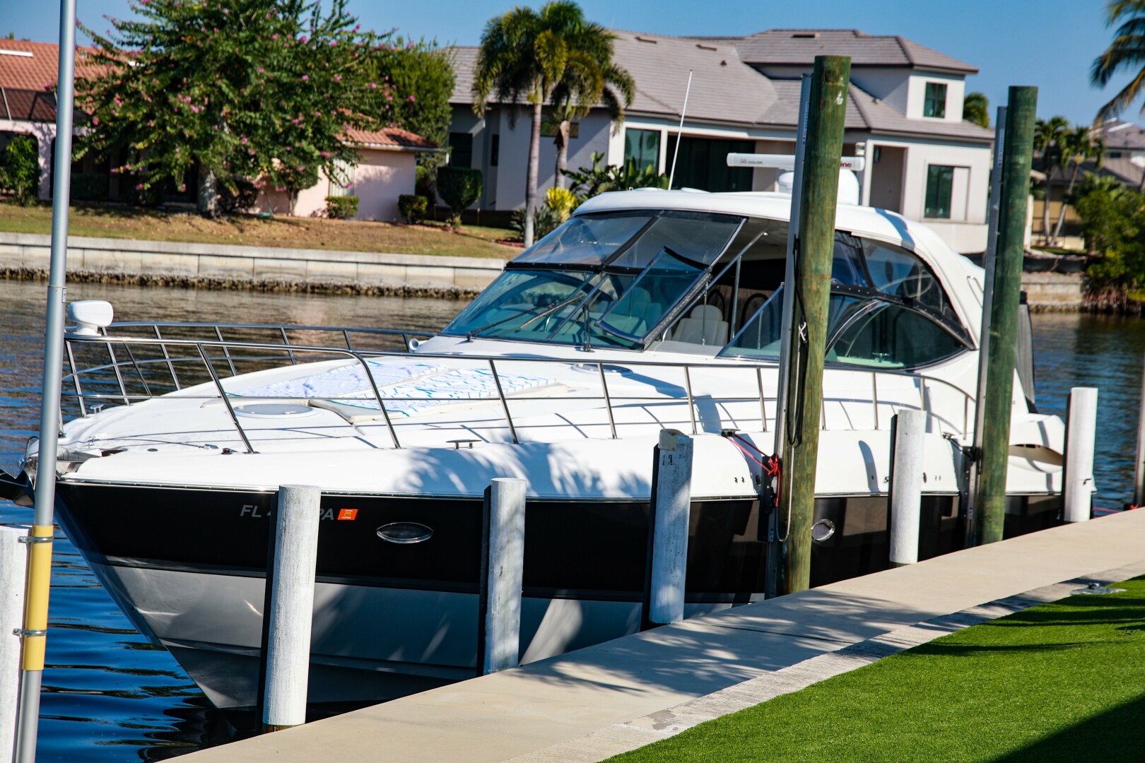 Cruisers-520 Express 2007-Nauti Buoy Punta Gorda-Florida-United States-5823626 | Thumbnail
