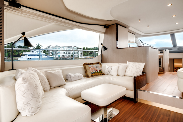 Azimut-60 FLY 2022 -Pompano Beach-Florida-United States-5871289