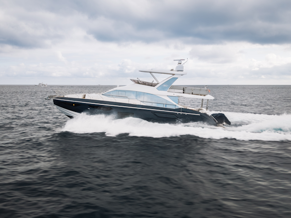 Azimut-60 FLY 2022 -Pompano Beach-Florida-United States-5871263