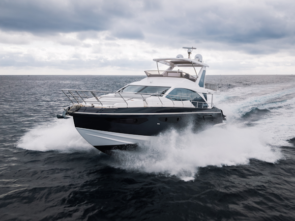 Azimut-60 FLY 2022 -Pompano Beach-Florida-United States-5871262