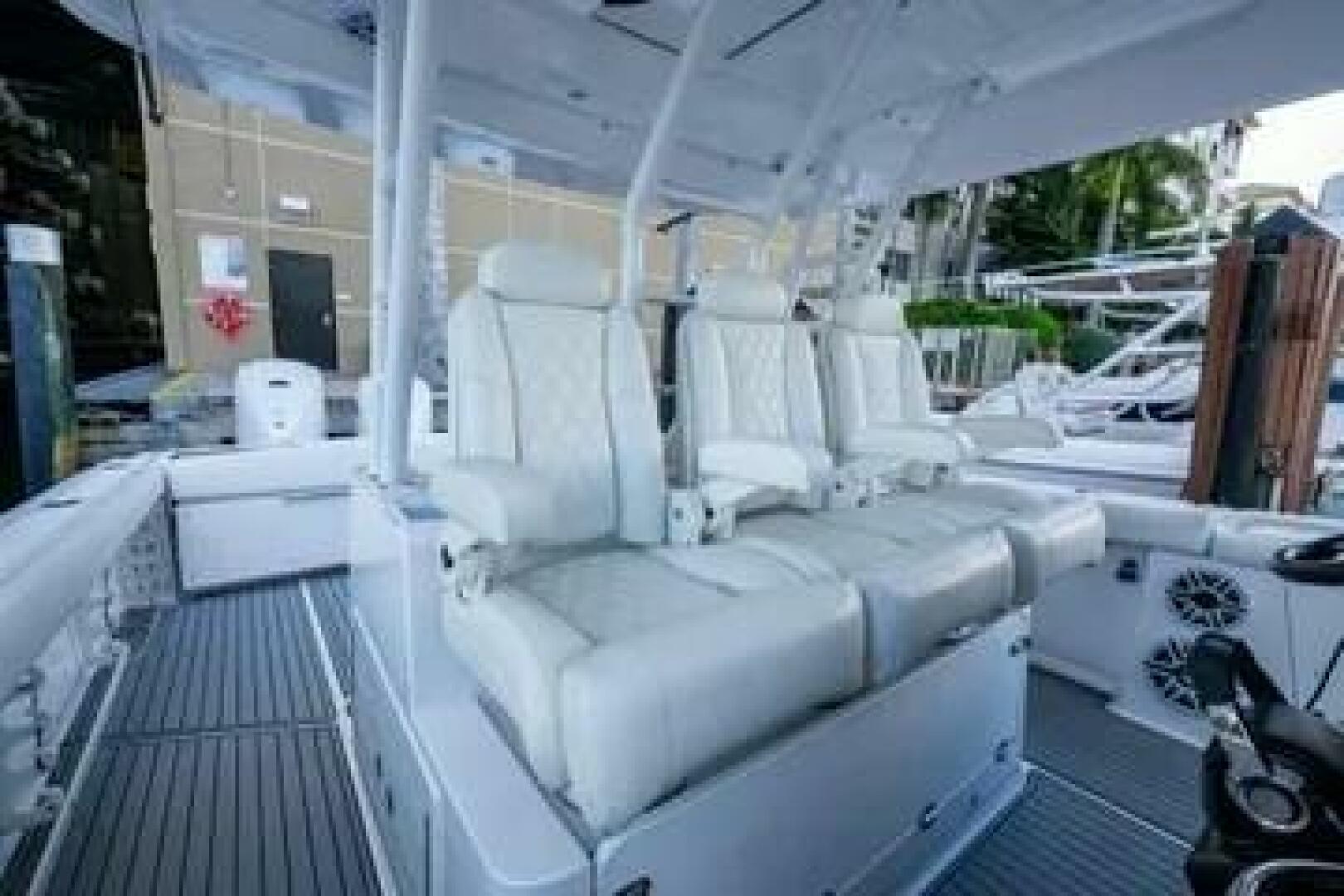 Everglades-395 Center Console 2020 -Fort Lauderdale-Florida-United States-5826101 | Thumbnail