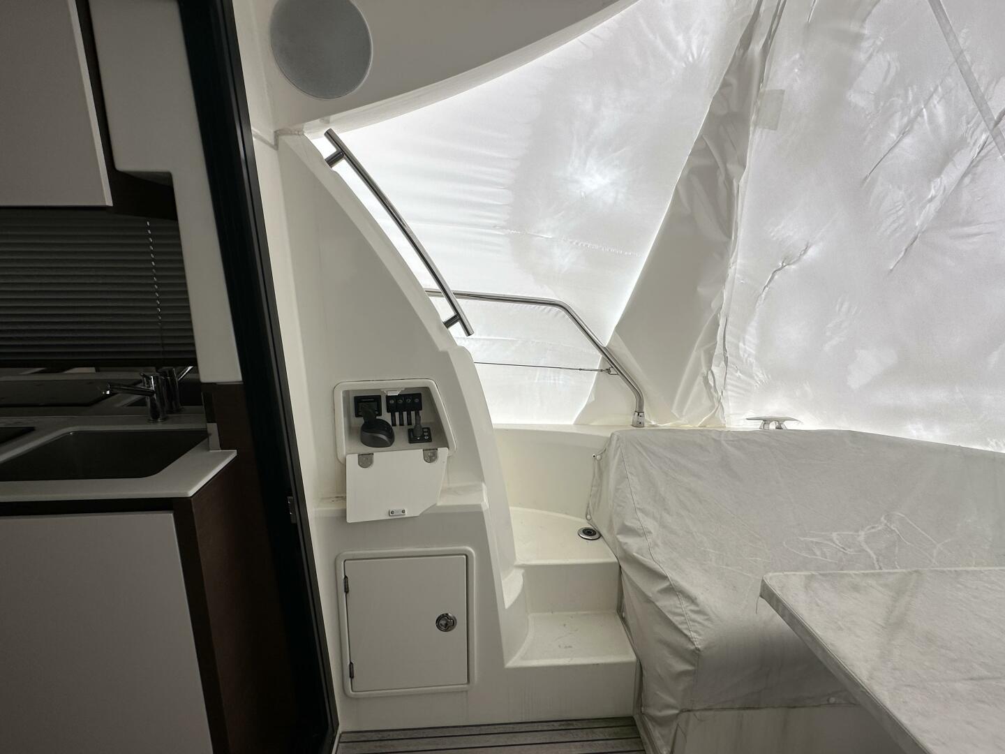 Prestige-460S 2020-World Wide Bristol-Rhode Island-United States-5828218 | Thumbnail