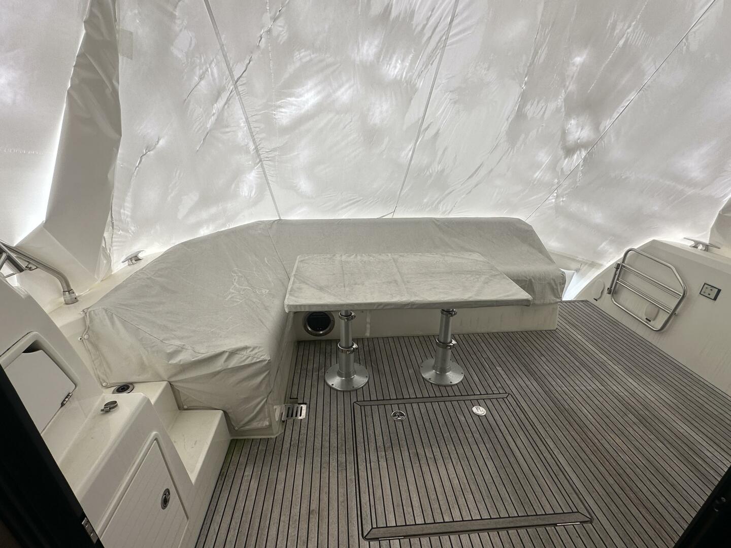Prestige-460S 2020-World Wide Bristol-Rhode Island-United States-5828202 | Thumbnail