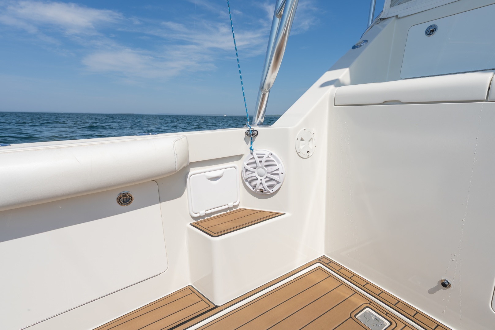 Cabo-45 Express 2002-EMMA Wickford-Rhode Island-United States-6223365 | Thumbnail