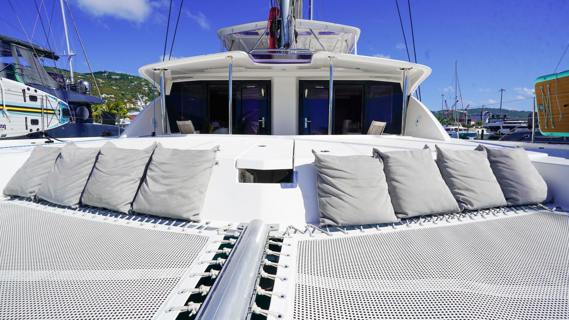 Leopard-58 2014-ANNEX St. Thomas Islands-Virgin Islands-United States-5927660 | Thumbnail