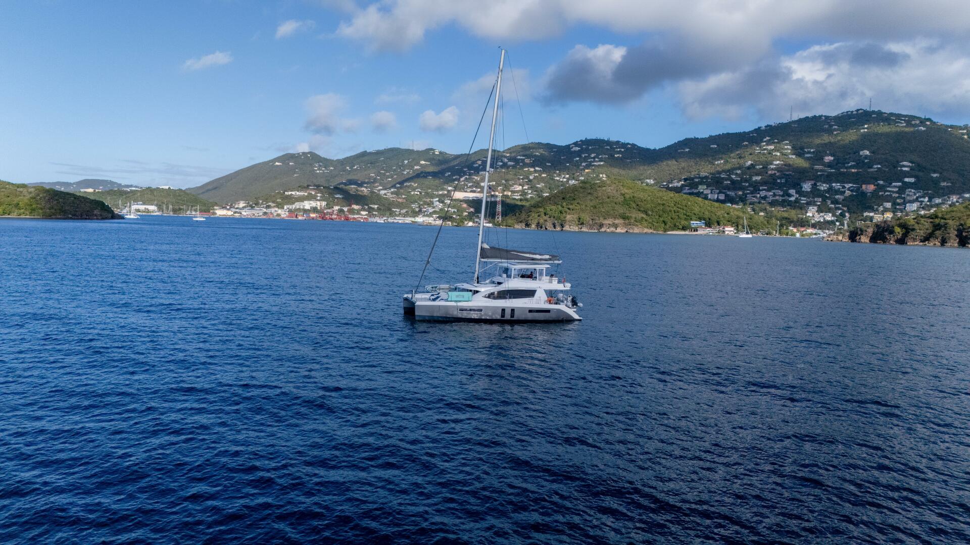 Leopard-58 2014-ANNEX St. Thomas Islands-Virgin Islands-United States-5927615 | Thumbnail