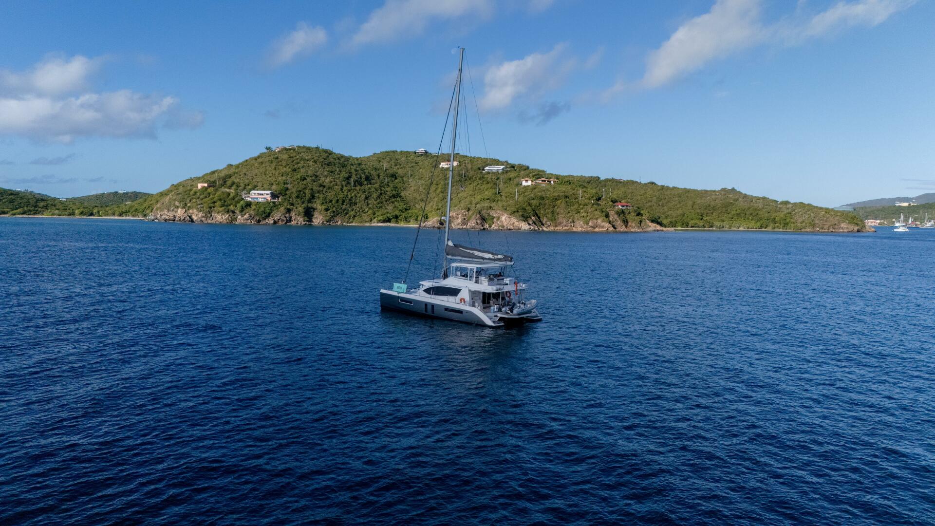 Leopard-58 2014-ANNEX St. Thomas Islands-Virgin Islands-United States-5927614 | Thumbnail