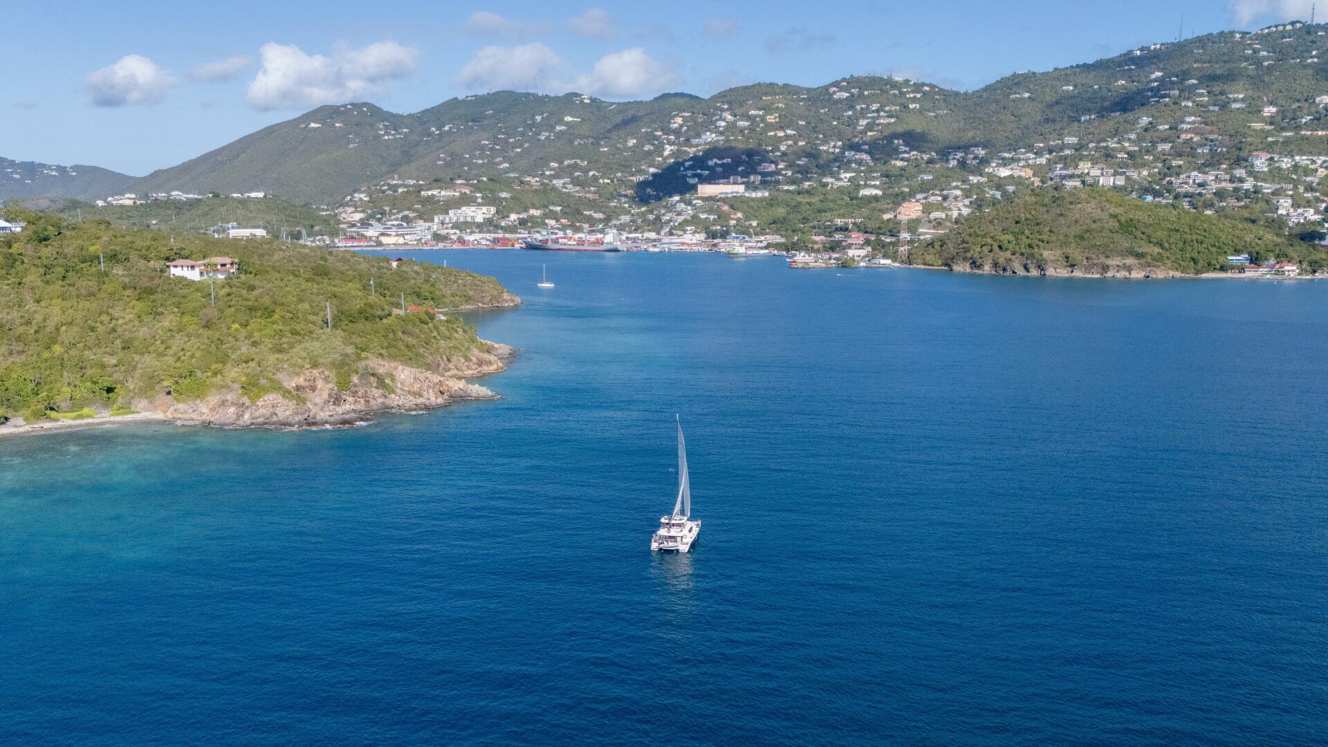 Leopard-58 2014-ANNEX St. Thomas Islands-Virgin Islands-United States-5927622 | Thumbnail
