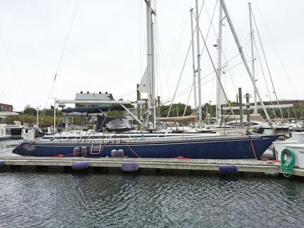Hylas-51 1992-CHACARA Portsmouth-Rhode Island-United States-Stbd Profile on Dock-5835343