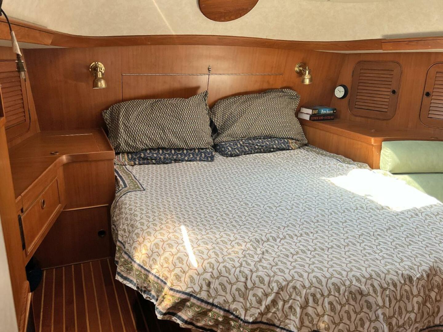 Hylas-51 1992-CHACARA Portsmouth-Rhode Island-United States-Aft Stateroom-5835342 | Thumbnail