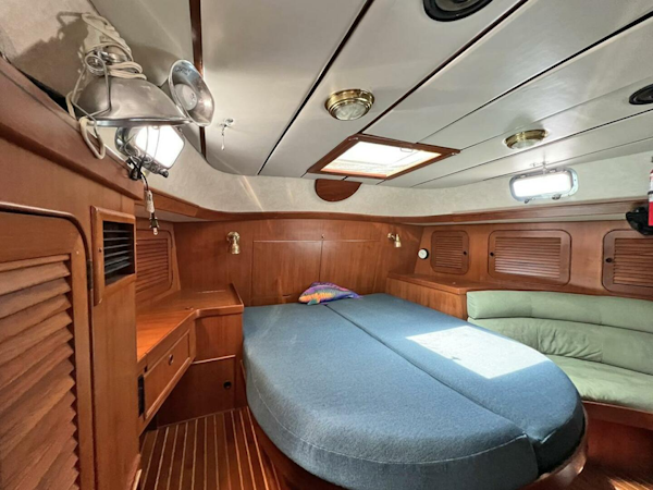 Hylas-51 1992-CHACARA Portsmouth-Rhode Island-United States-Aft Stateroom-5835341