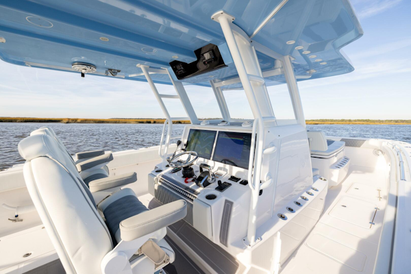 Invincible-40 CAT 2024 -Waverly-Georgia-United States-5836500