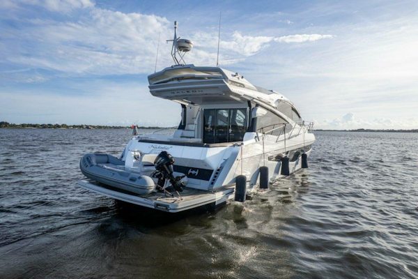 Galeon-560 Sky 2017-Nuckingfuts III Stuart-Florida-United States-Galeon 58 560 Sky Nuckingfuts Stern Profile-5837684