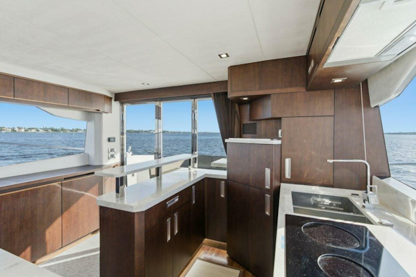 Galeon-560 Sky 2017-Nuckingfuts III Stuart-Florida-United States-Galeon 58 560 Sky Nuckingfuts Galley-5837711