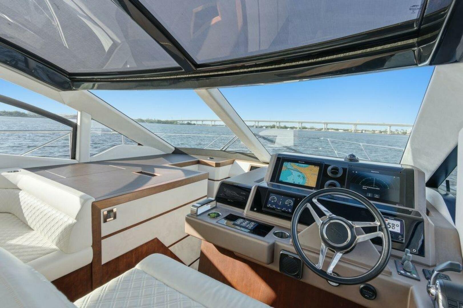 Galeon-560 Sky 2017-Nuckingfuts III Stuart-Florida-United States-Galeon 58 560 Sky Nuckingfuts Helm-5837714 | Thumbnail