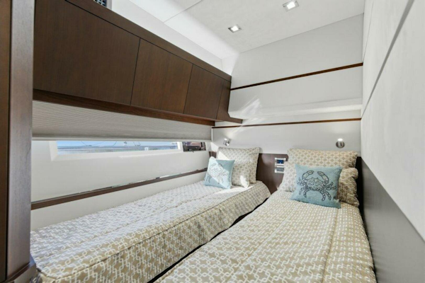 Galeon-560 Sky 2017-Nuckingfuts III Stuart-Florida-United States-Galeon 58 560 Sky Nuckingfuts Twin Cabin-5837728