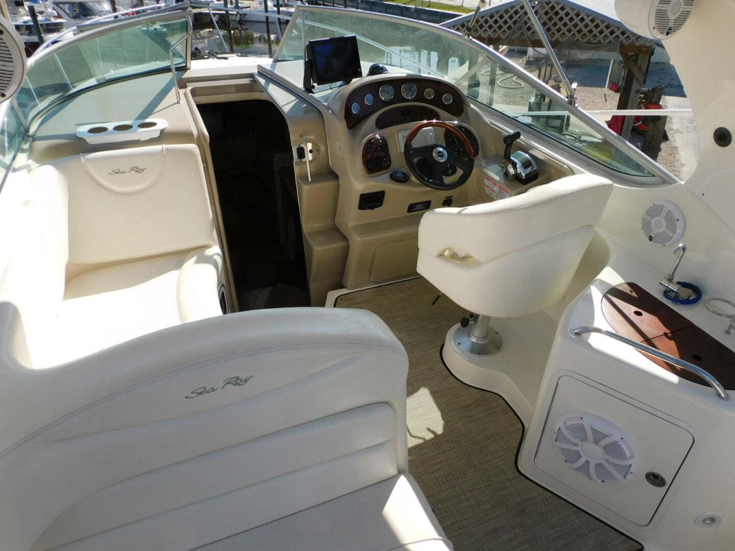 Sea Ray-280 Sundancer 2004-Motor Boatin Merritt Island-Florida-United States-5836794 | Thumbnail