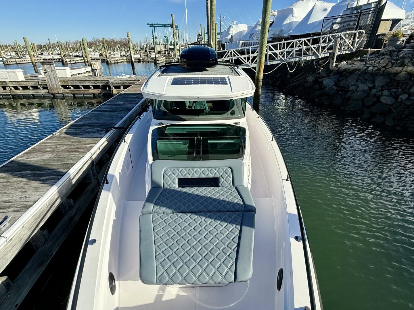 Axopar-37 Cross Cabin 2023-Boatox Norwalk-Connecticut-United States-5837264 | Thumbnail
