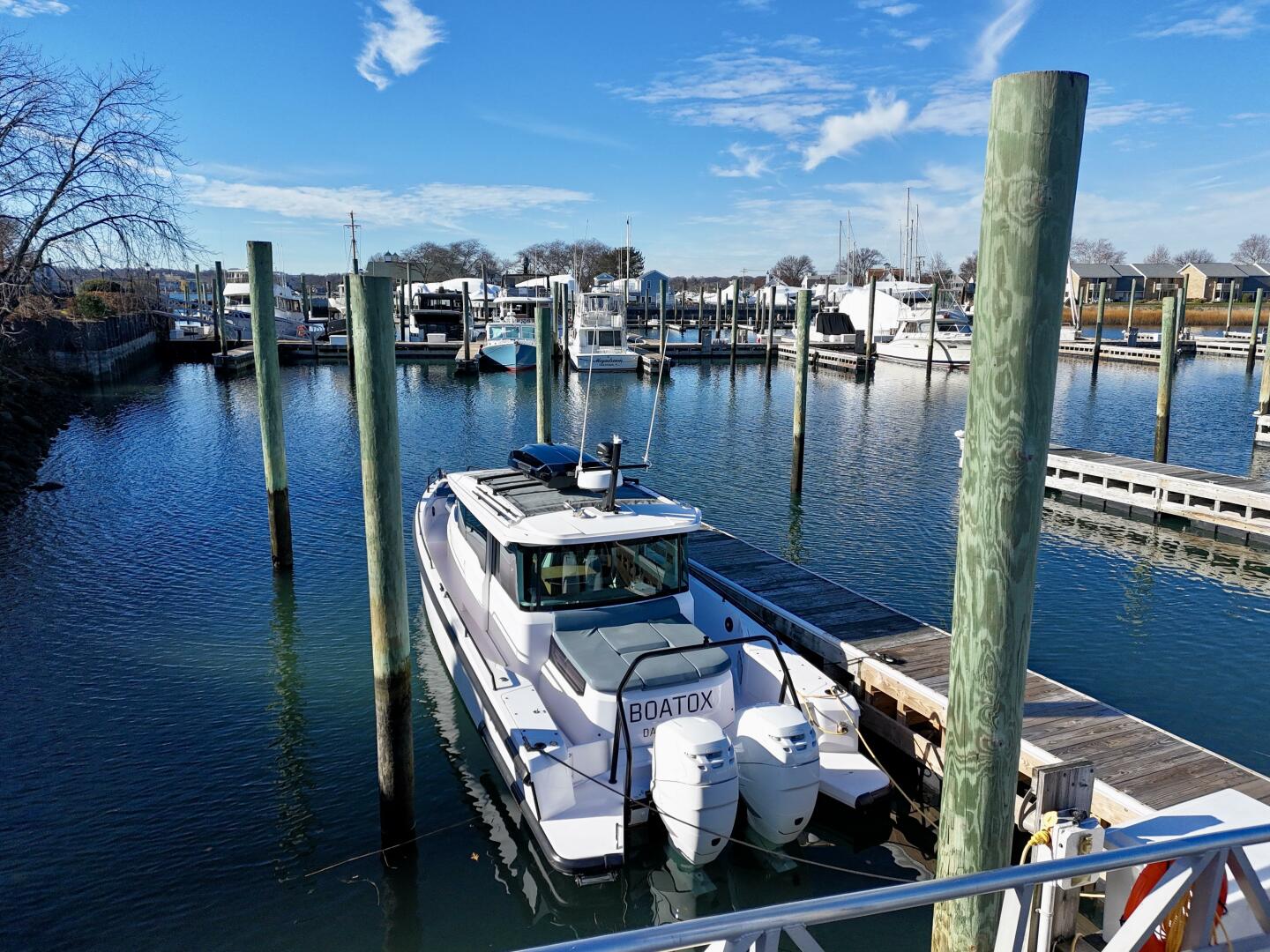 Axopar-37 Cross Cabin 2023-Boatox Norwalk-Connecticut-United States-5837261 | Thumbnail