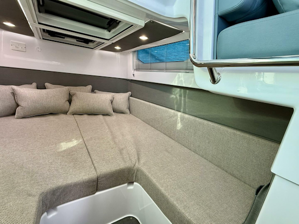 Axopar-37 Cross Cabin 2023-Boatox Norwalk-Connecticut-United States-5837322