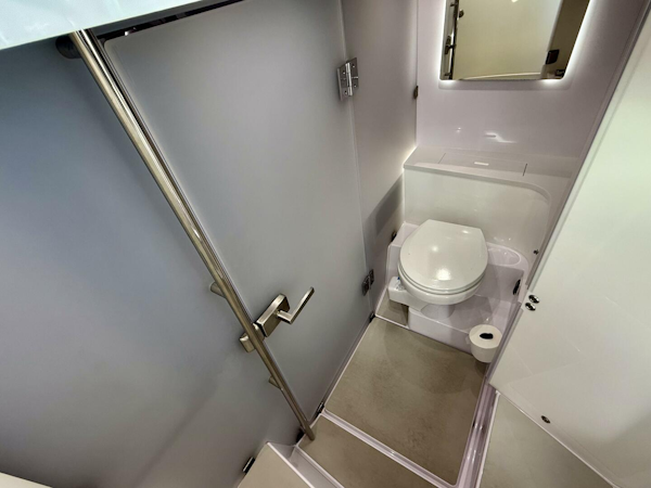 Axopar-37 Cross Cabin 2023-Boatox Norwalk-Connecticut-United States-5837291