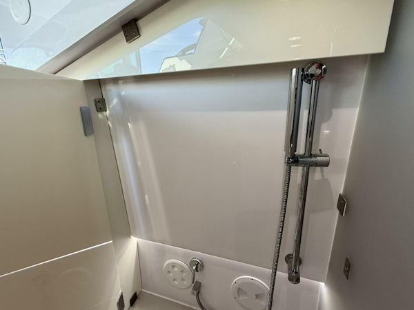 Axopar-37 Cross Cabin 2023-Boatox Norwalk-Connecticut-United States-5837303