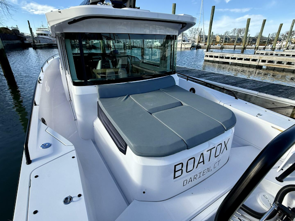 Axopar-37 Cross Cabin 2023-Boatox Norwalk-Connecticut-United States-5837273