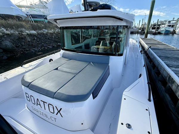 Axopar-37 Cross Cabin 2023-Boatox Norwalk-Connecticut-United States-5837274