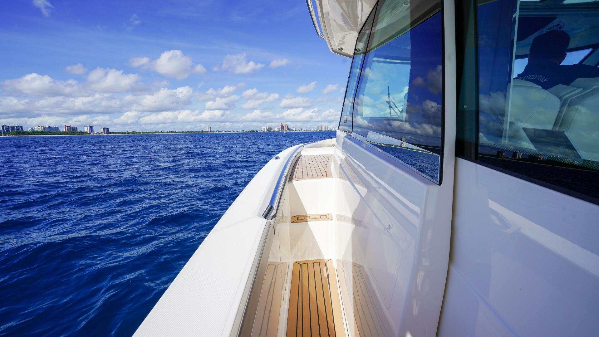 Tiara Yachts-48 LS 2024-Rais N Cain Fort Lauderdale-Florida-United States-5837588 | Thumbnail