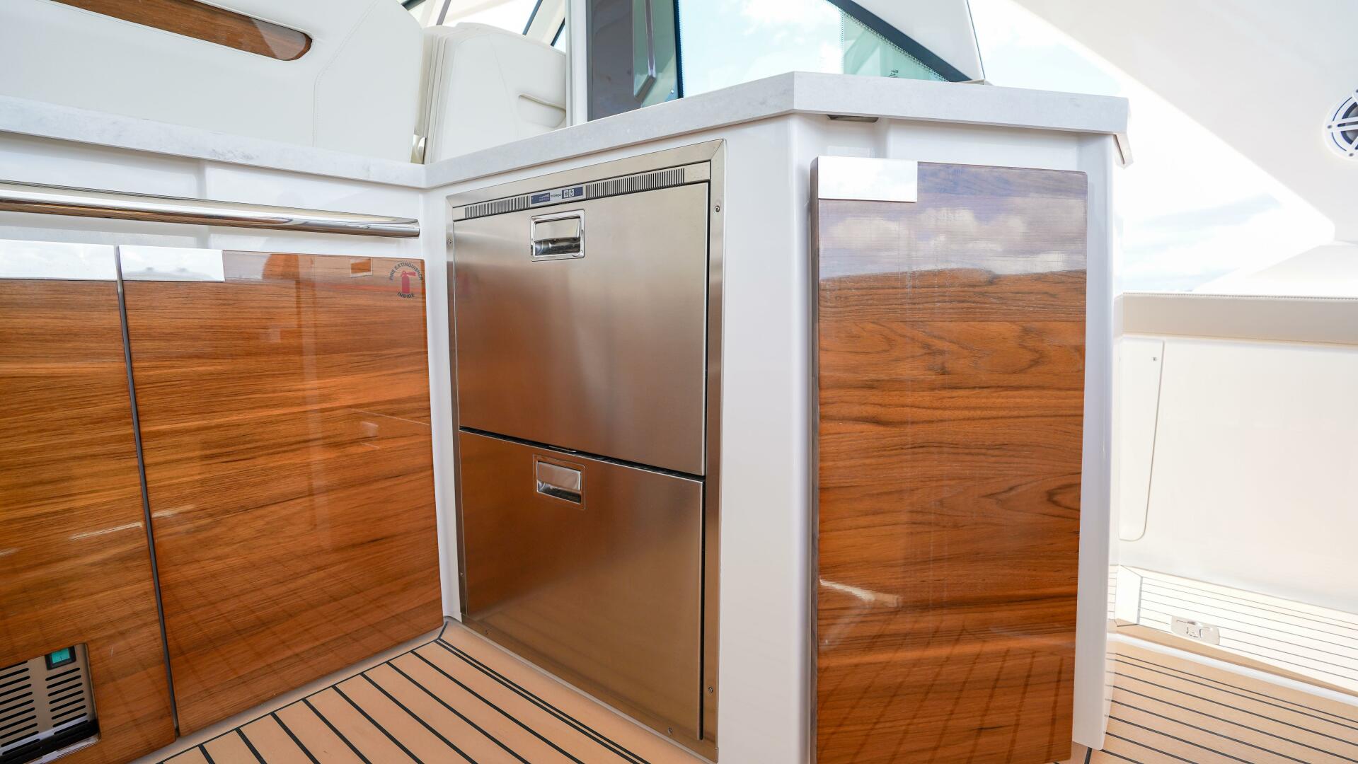Tiara Yachts-48 LS 2024-Rais N Cain Fort Lauderdale-Florida-United States-5837602 | Thumbnail