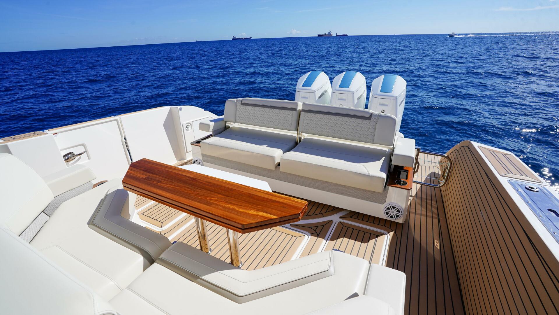Tiara Yachts-48 LS 2024-Rais N Cain Fort Lauderdale-Florida-United States-5837574 | Thumbnail