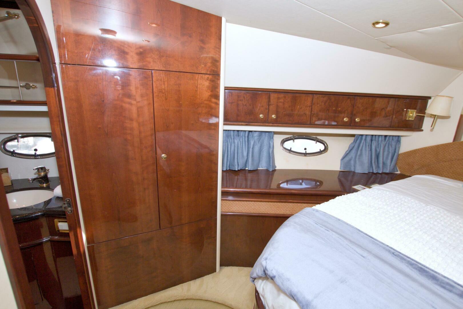 Neptunus-62 Flybridge 2005-Bliss Palmetto-Florida-United States-5838792 | Thumbnail