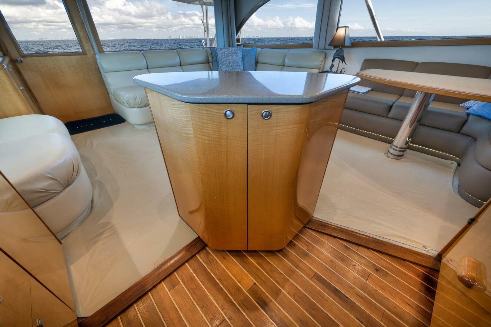 Weaver-60 Convertible 2002-PISTOL Stuart-Florida-United States-Weaver 60  Pistol  Interior Galley-5839270 | Thumbnail