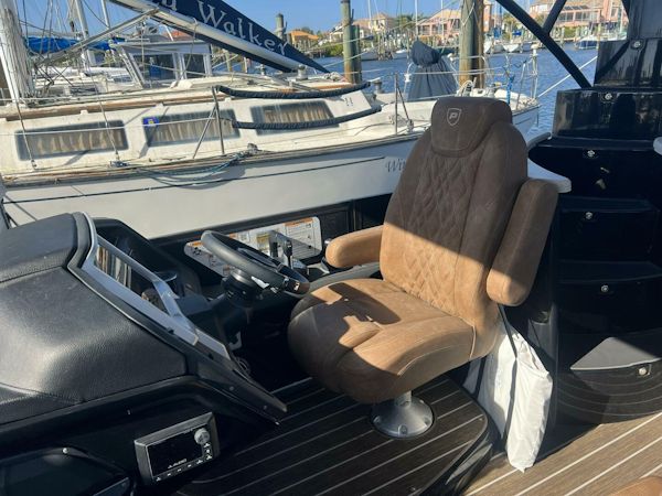 Premier-330 Escalante 2023 -Apollo Beach-Florida-United States-5847308