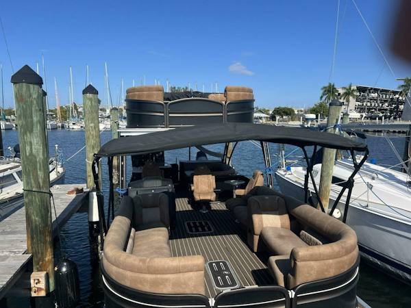 Premier-330 Escalante 2023 -Apollo Beach-Florida-United States-5847337