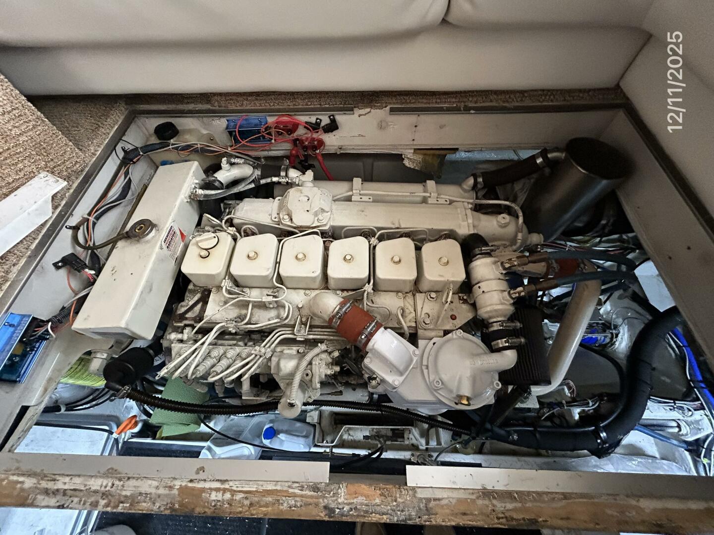 Bayliner-4788 1998-Camelot Old Saybrook-Connecticut-United States-47 Bayliner starboard main engine1-5852268 | Thumbnail