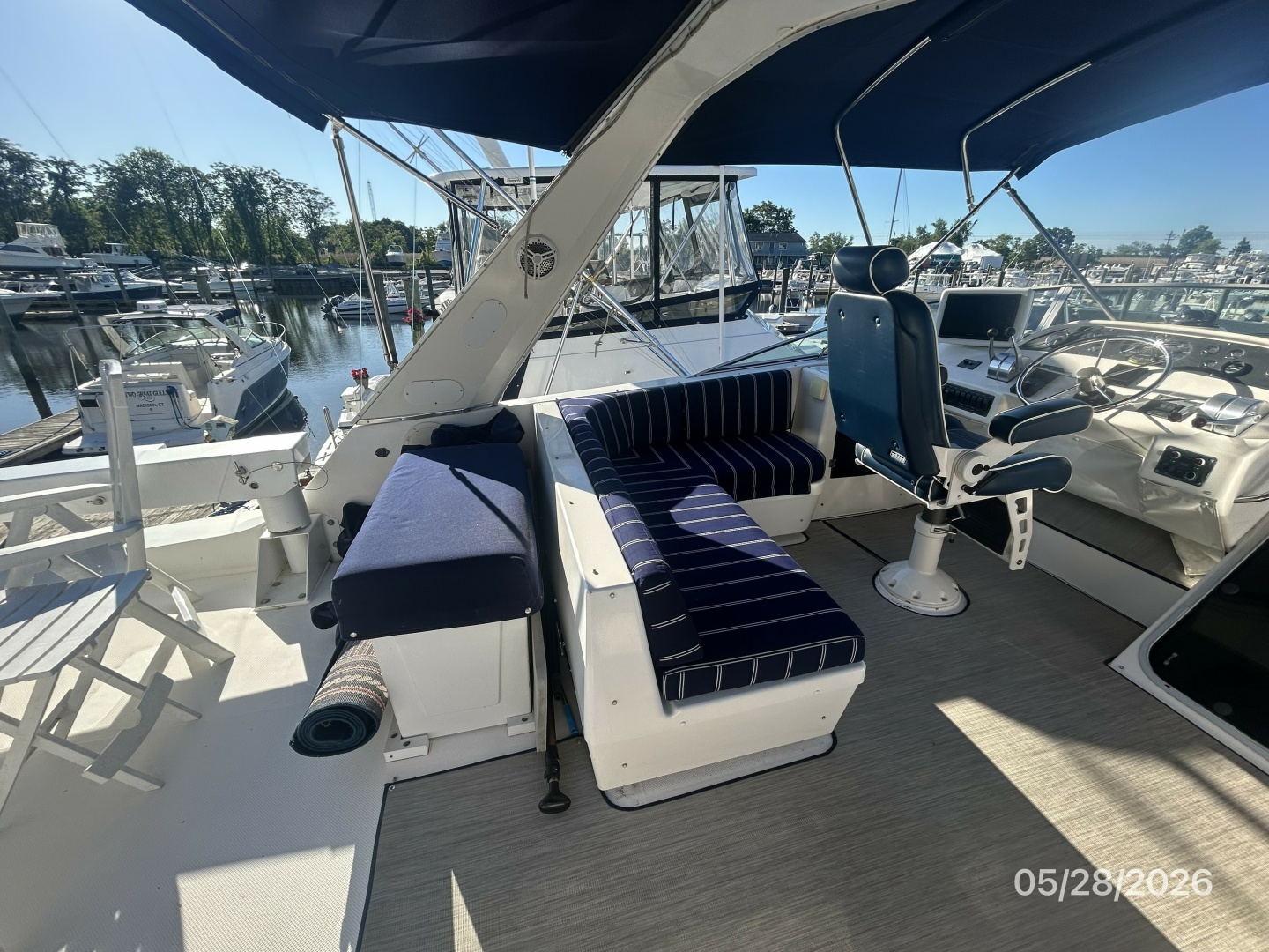 Bayliner-4788 1998-Camelot Old Saybrook-Connecticut-United States-47 Bayliner flybridge port-6300381 | Thumbnail