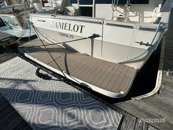 Bayliner-4788 1998-Camelot Old Saybrook-Connecticut-United States-47 Bayliner swimplatform-6300474