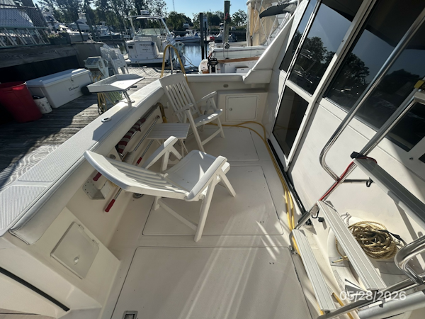 Bayliner-4788 1998-Camelot Old Saybrook-Connecticut-United States-47 Bayliner aftdeck port-6300364
