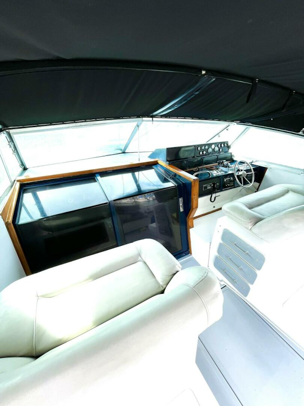 Sea Ray-390 Express Cruiser 1989-HAPA LOLO Honolulu-Hawaii-United States-5845364