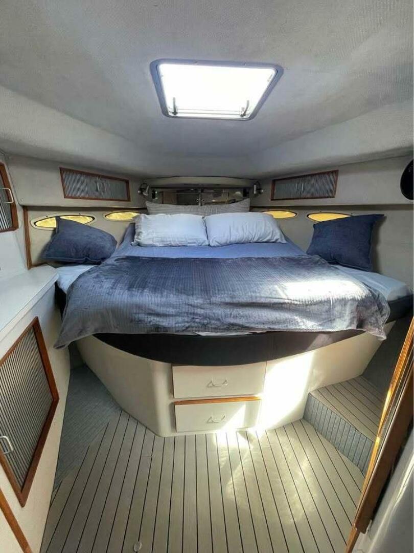 Sea Ray-390 Express Cruiser 1989-HAPA LOLO Honolulu-Hawaii-United States-5845363 | Thumbnail