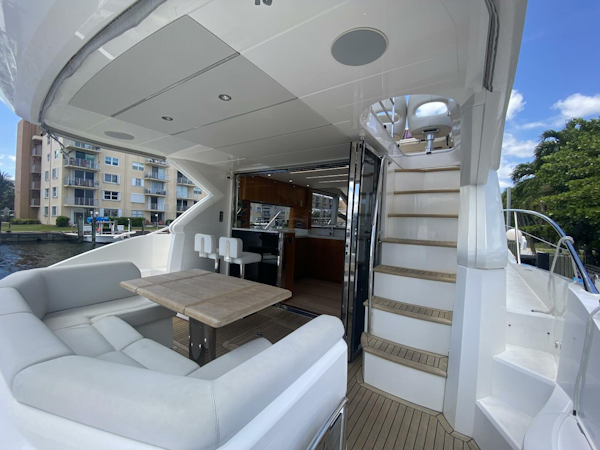 Sunseeker-52 Manhattan 2017 -Fort Lauderdale-Florida-United States-5846896