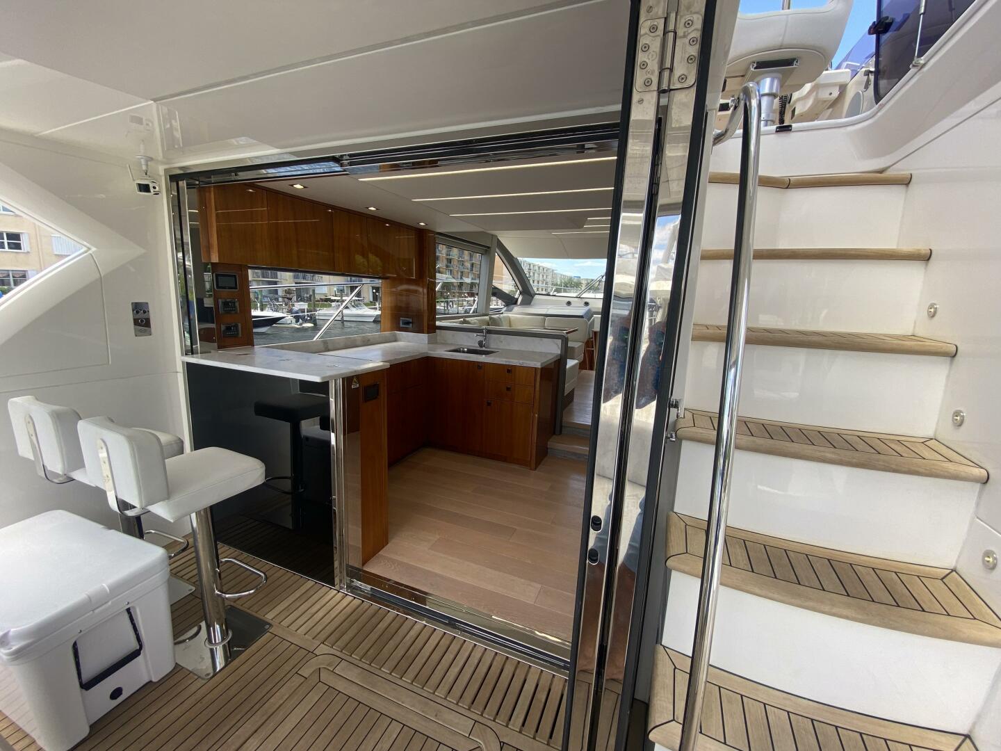 Sunseeker-52 Manhattan 2017 -Fort Lauderdale-Florida-United States-5846897 | Thumbnail