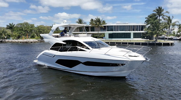 Sunseeker-52 Manhattan 2017 -Fort Lauderdale-Florida-United States-5846919